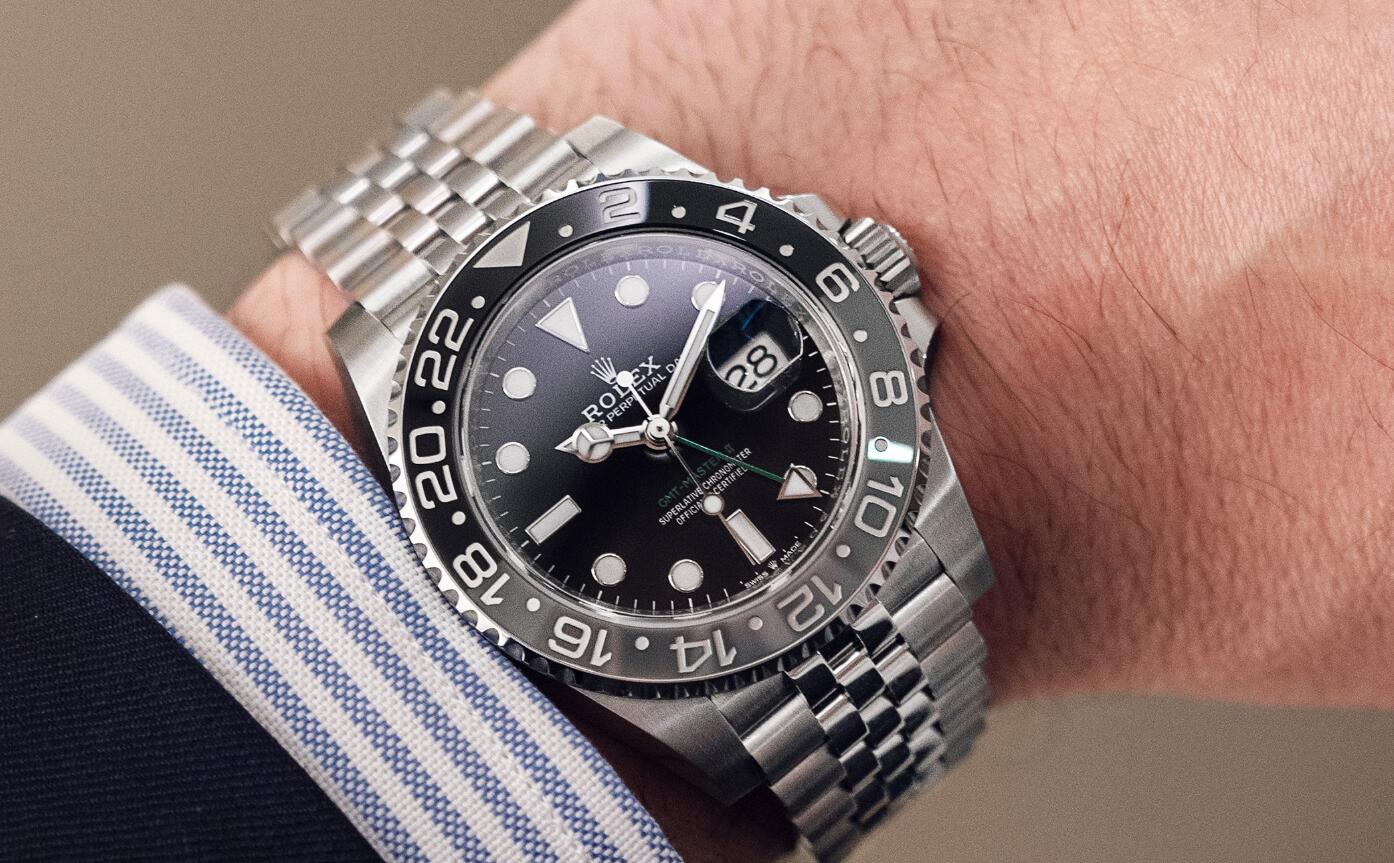 Fake Rolex GMT Master II Ref. 126710GRNR steel, with gray-black bezel