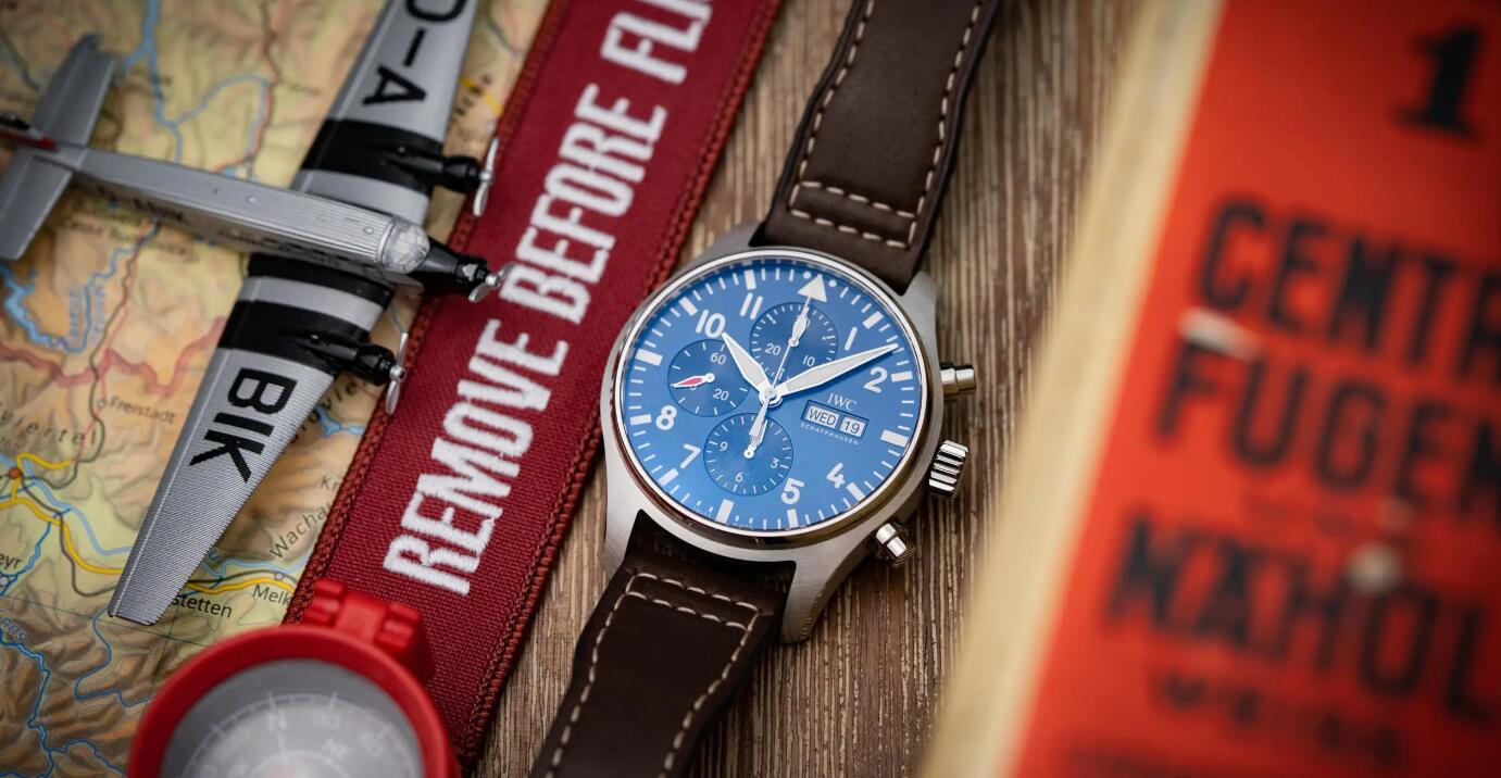 Replica IWC Pilot’s Watch Chronograph Le Petit Prince im Check