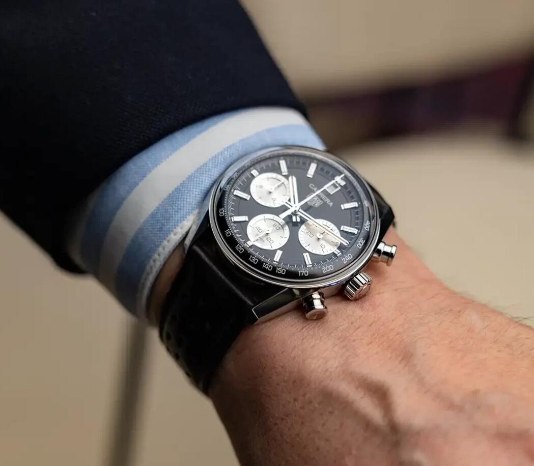 A complete new addition to the Replica TAG Heuer Carrera Chronograph collection was announced in Geneva